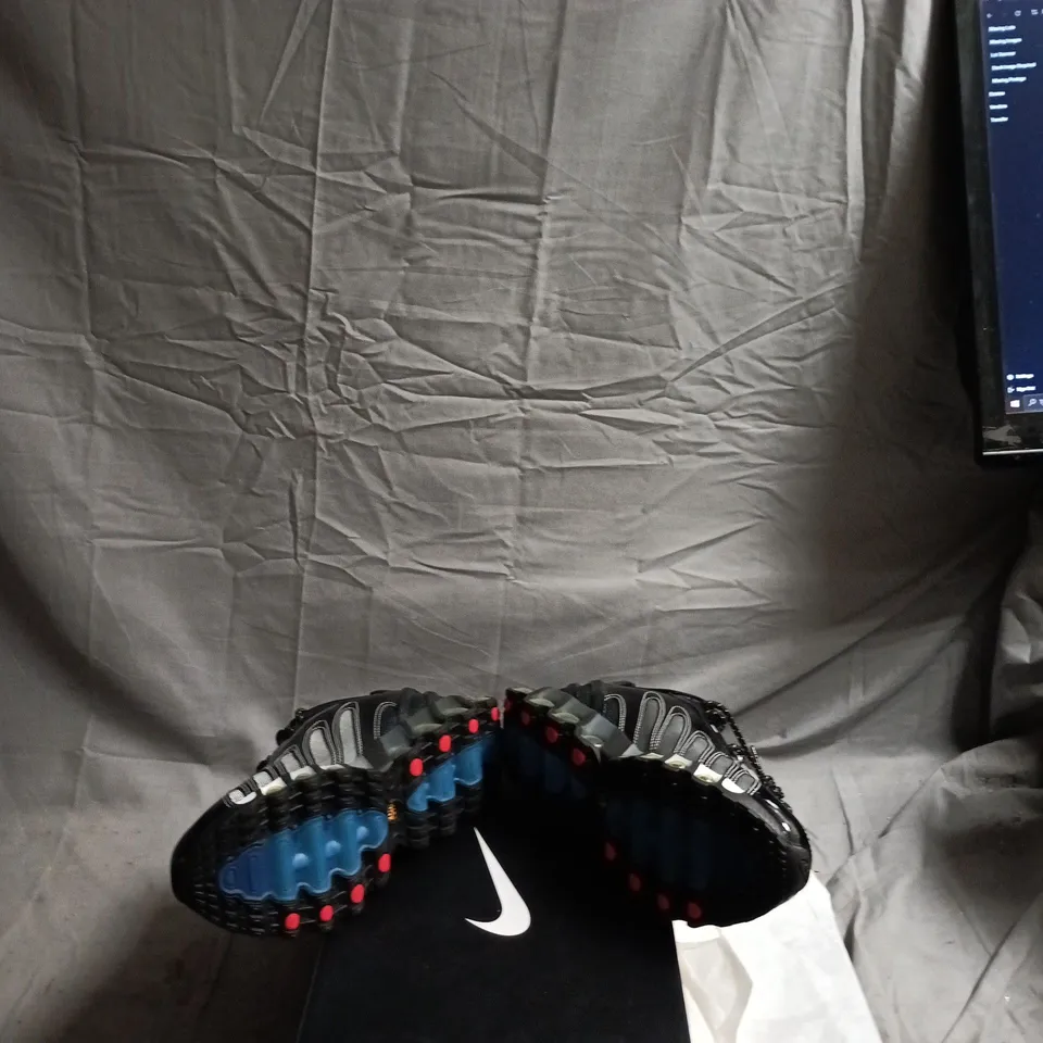 NIKE AIR MAX DN8 SP SNEAKERS - BLACK/BLUE, WITH BOX UK 8