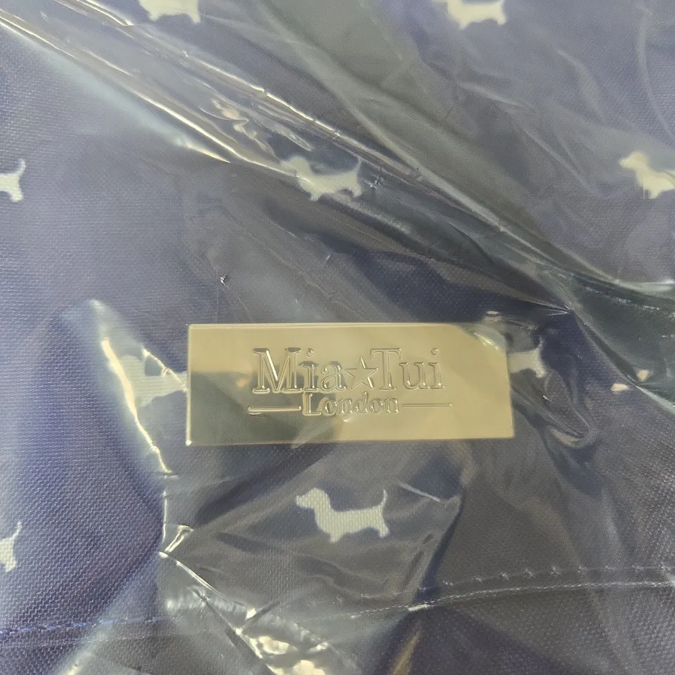 MIATUI LONDON TOTE BAG – BLUE WITH WHITE DOG PATTERN