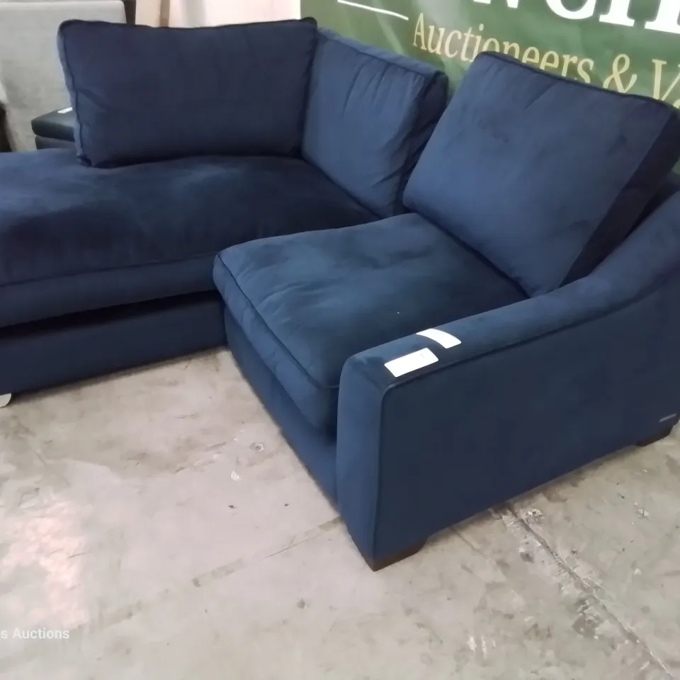 QUALITY BRITISH DESIGNER & MANUFACTURED LOUNGE Co. ISOBEL CHAISE SOFA MIDNIGHT INDIGO FABRIC