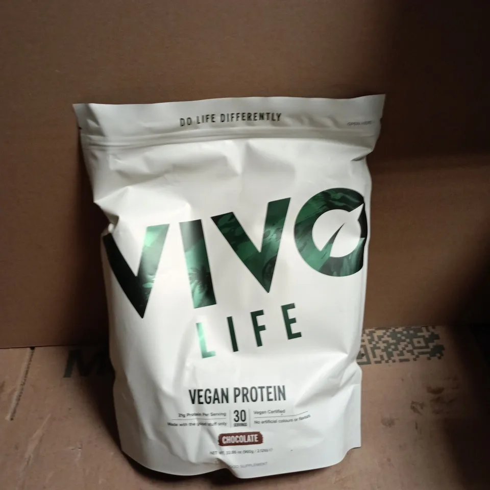 VIVO LIFE VEGAN PROTEIN – CHOCOLATE FLAVOUR, 30 SERVINGS - BB 08/2027