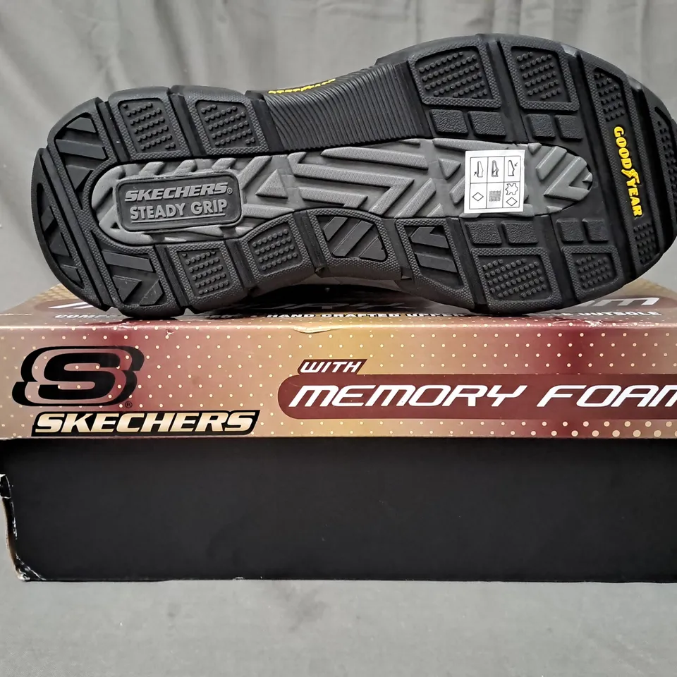 BOXED PAIR OF SKECHERS GOODYEAR LACE UP SHOES IN BLACK UK SIZE 7
