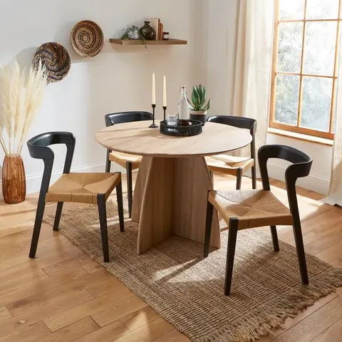 BOXED EFFY ROUND DINING TABLE - NATURAL WOOD EFFECT (1 BOX)