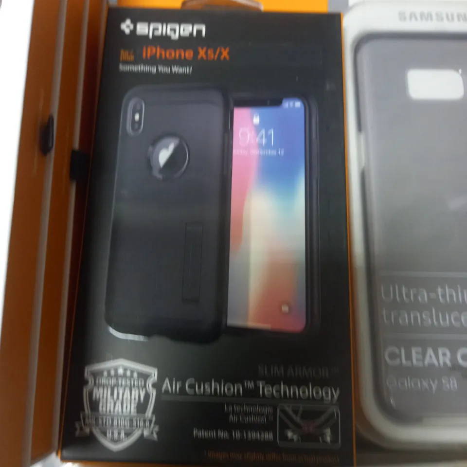 LOT OF APPROXIMATELY 28 ASSORTED MOBILE PHONE CASES TO INCLUDE SPIGEN FOR IPHONE 11 PRO MAX AND SAMSUNG GALAXY S9 CASES