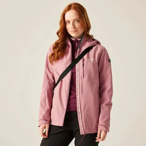BRAND NEW REGATTA WOMEN'S BIRCHDALE II WATERPROOF JACKET IN DUSTY ROSE - UK 22