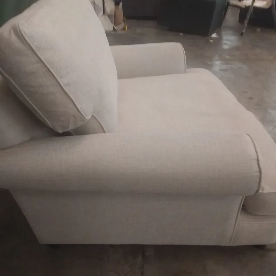 QUALITY BRITISH DESIGNER LOUNGE CO. ARMCHAIR 