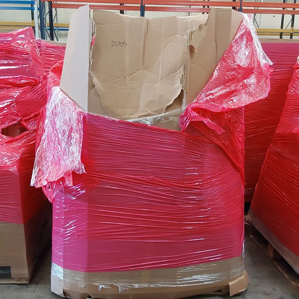 PALLET OF ASSORTED ITEMS INCLUDING: THERMOELECTRIC COOLER & WARMER, HEATING BLANKET, BABY PLAYPEN, TOILET SEAT, PET CRATE