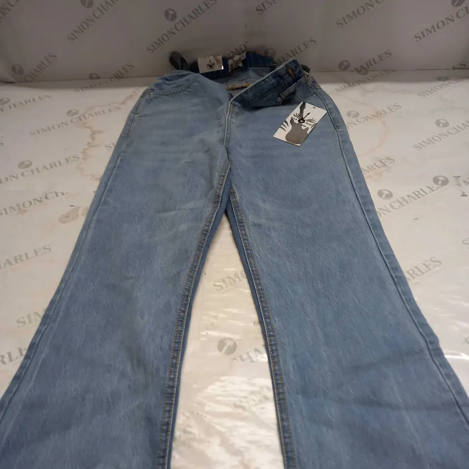 ROCK AND SOUL WASHED DENIM JEANS SIZE 6