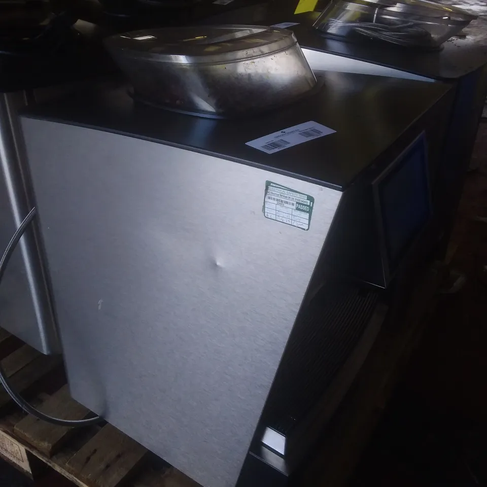 THERMOPLAN BLACK AND WHITE COFFEE MACHINE FULLY AUTO WITH BUILT IN FRIDGE 13AMP