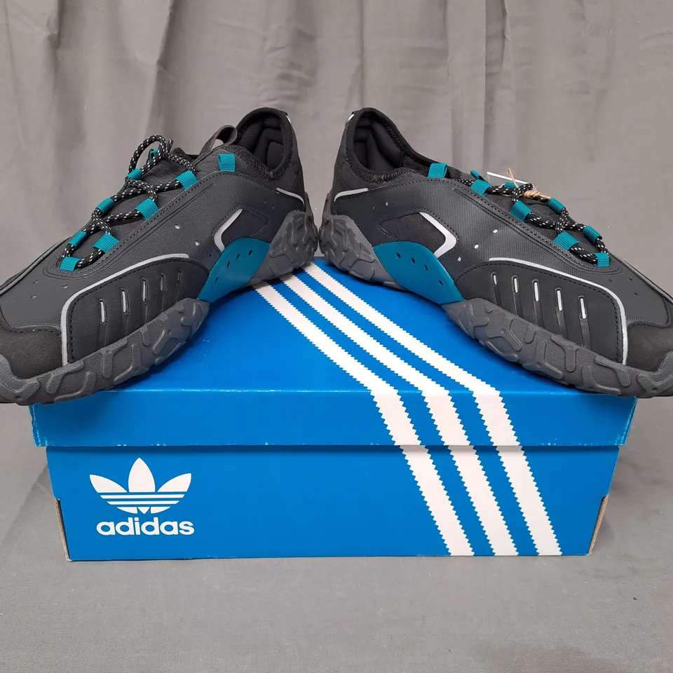 BOXED PAIR OF ADIDAS ATRIC23 SHOES IN BLACK/BLUE UK SIZE 12