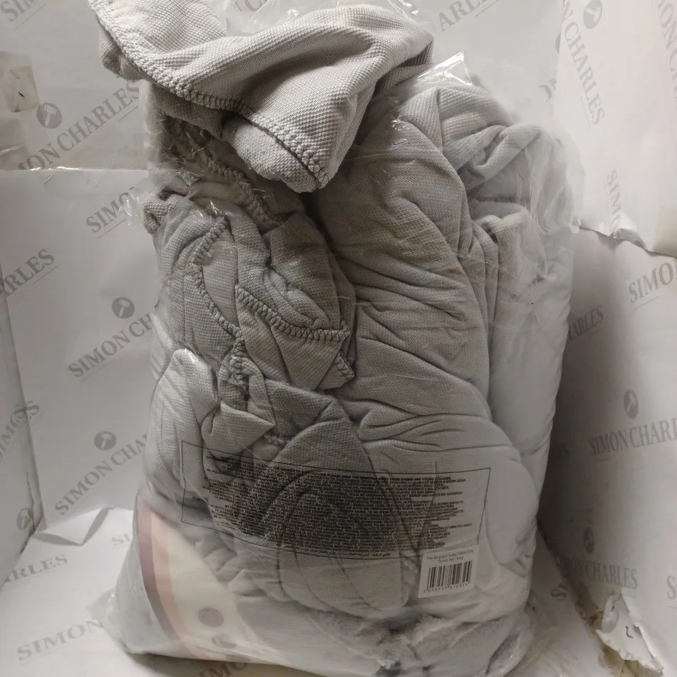 TREE JACQUARD TEDY FLEECE GREY DUVET SET KING