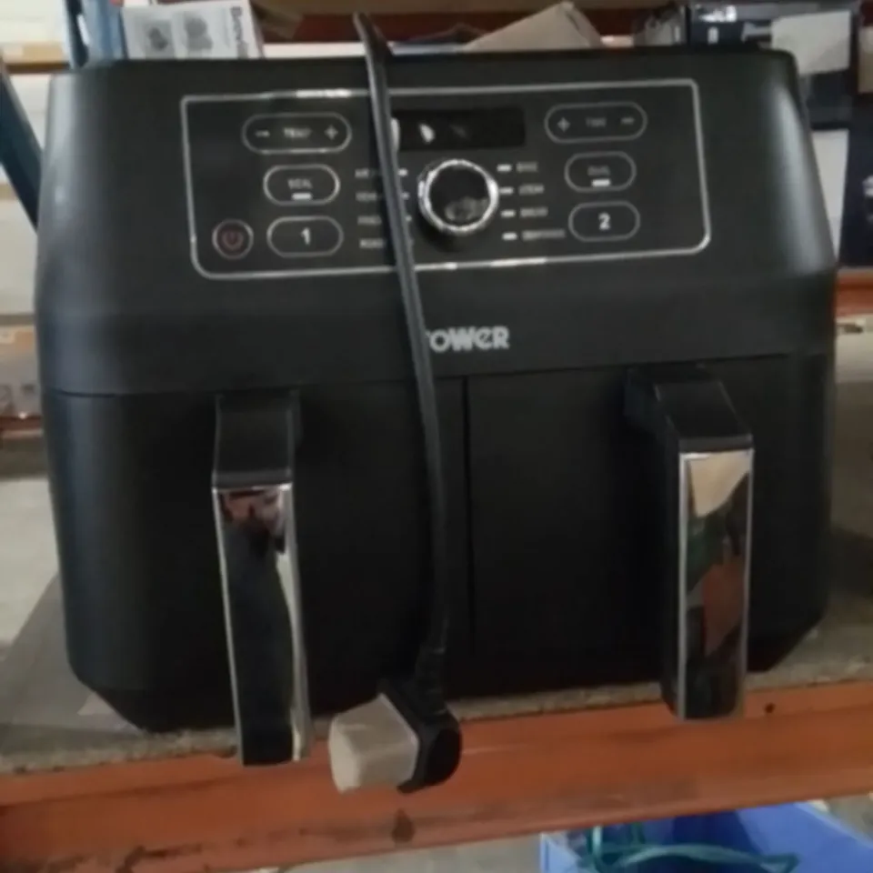 BOXED TOWER 8L DUAL BASKET AIR FRYER