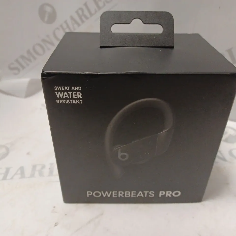 BOXED POWERBEATS PRO