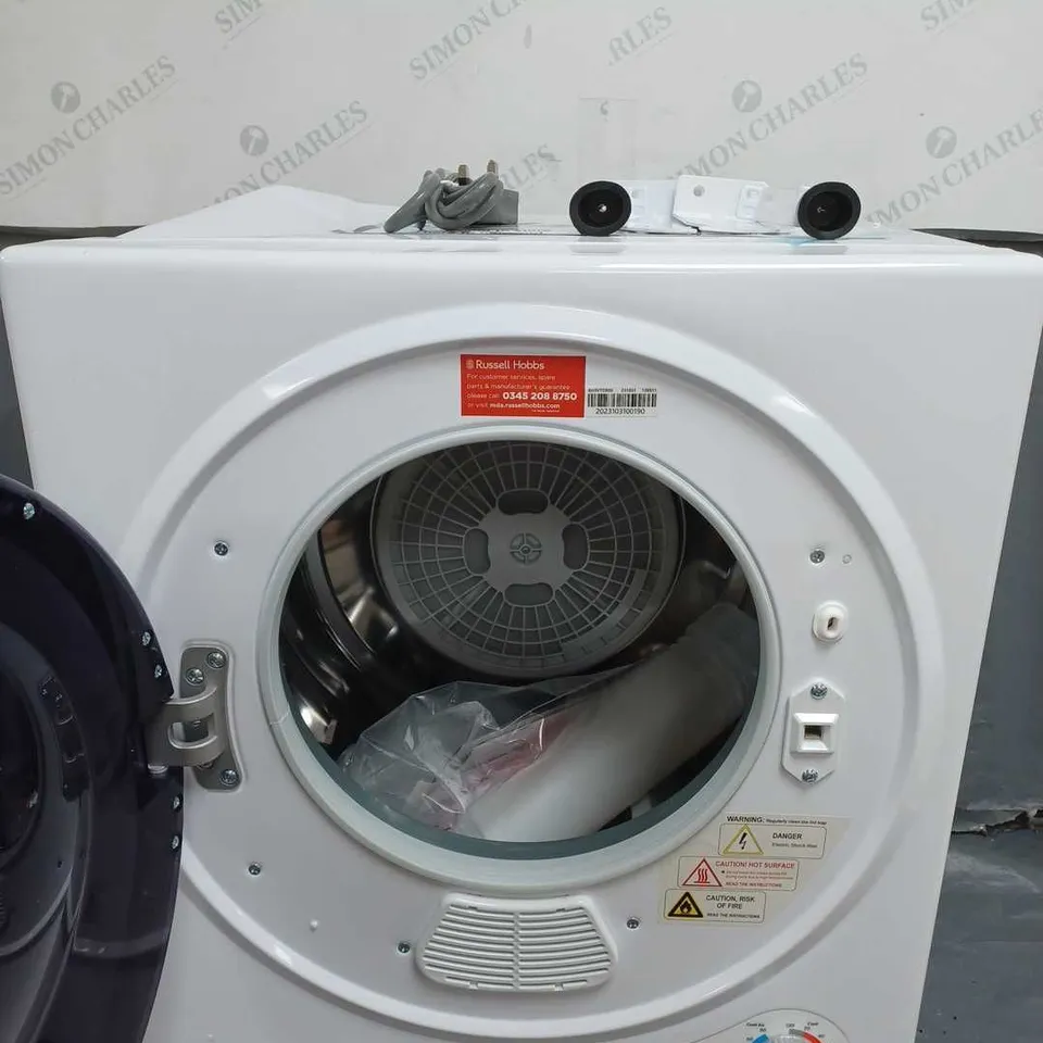 BOXED RUSSEL HOOBS 2.5KG VENTED TUMBLE DRYER IN WHITE - COLLECTION ONLY