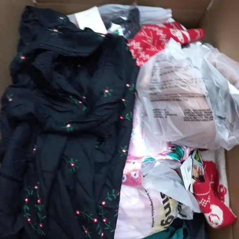 LARGE BOX OF APPROXIMATELY 25 ASSORTED CLOTHING ITEMS IN VARIOUS COLOURS, STYLES AND SIZES - COLLECTION ONLY
