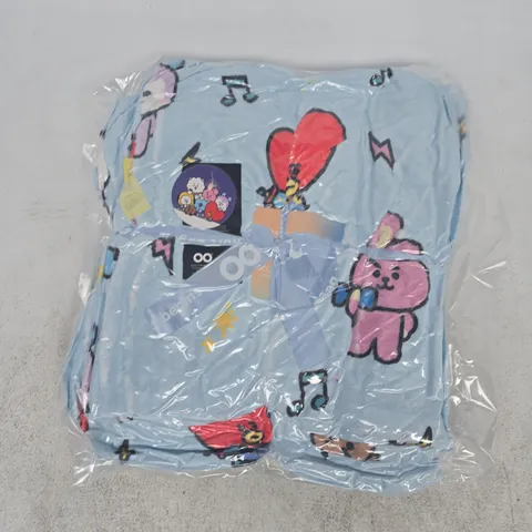 SEALED OODIE OVERSIZED HOODED BLANKET - BLUE