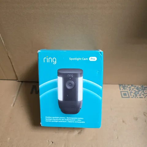 RING SPOTLIGHT CAM PRO – OUTDOOR SPOTLIGHT CAMERA 