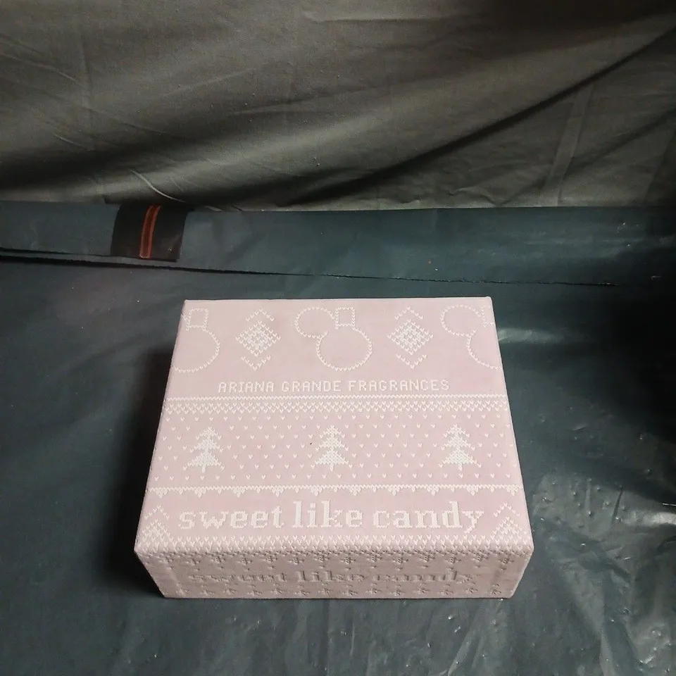 ARIANA GRANDE FRAGRANCES SWEET LIKE CANDY GIFT SET