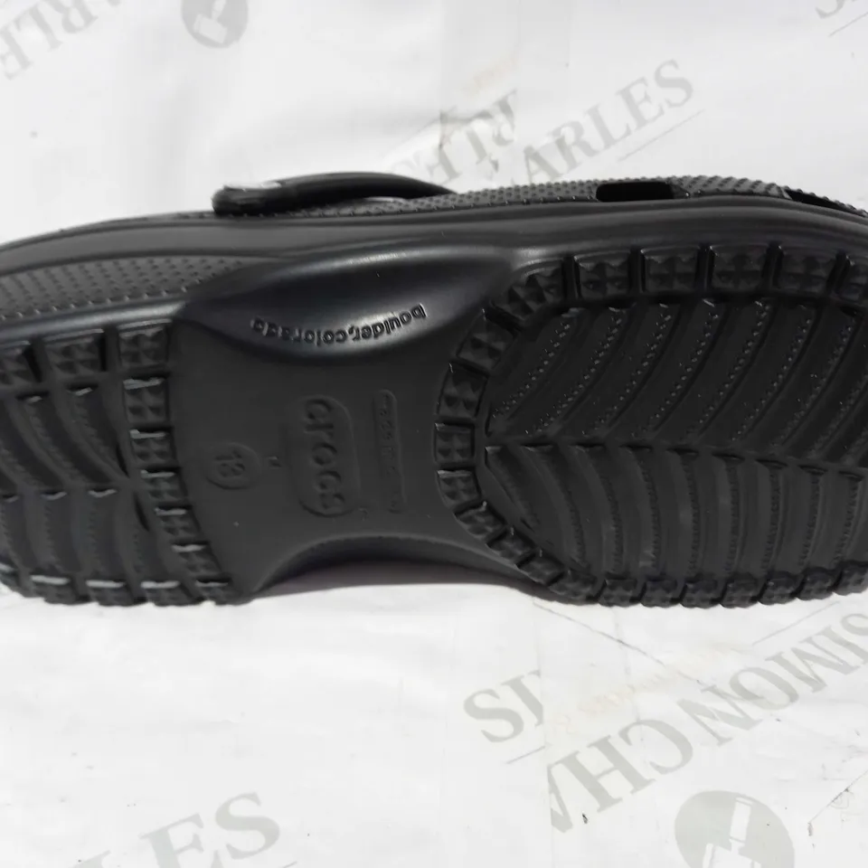 PAIR OF CROCS CLASSIC IN BLACK UK SIZE 13 