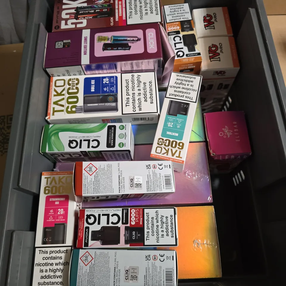 LOT OF APPROXIMATELY 20 ASSORTED ELECTRONIC CIGARETTE ITEMS TO INCLUDE CLIQ REPLACEMENT PODS, ELFBAR 600 PREFILLED POD KIT AND IVG PRO