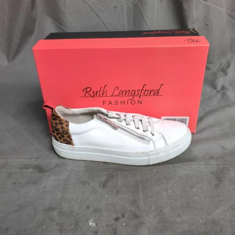 RUTH LANGSFORD FASHION WHITE LEATHER TRAINERS WITH LEOPARD HEEL – UK 5 (EU 38)