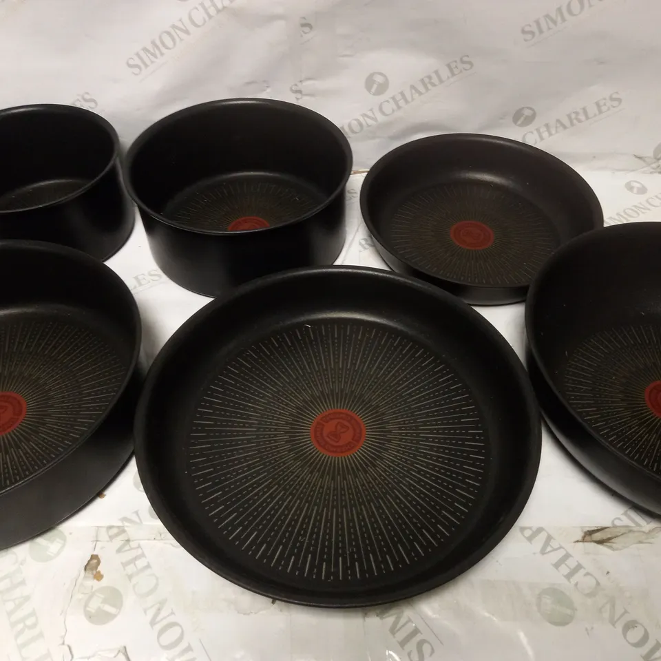 TEFAL POT AND PAN SET