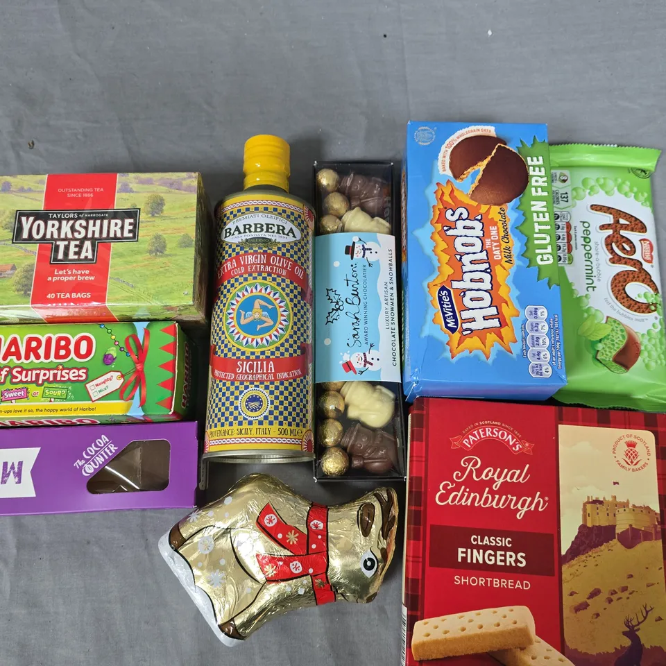 LOT OF 15 ASSORTED FOOD ITEMS TO INCLUDE BARBERA OLIVE OIL, AERO CHOCOLATE AND YORKSHIRE TEA