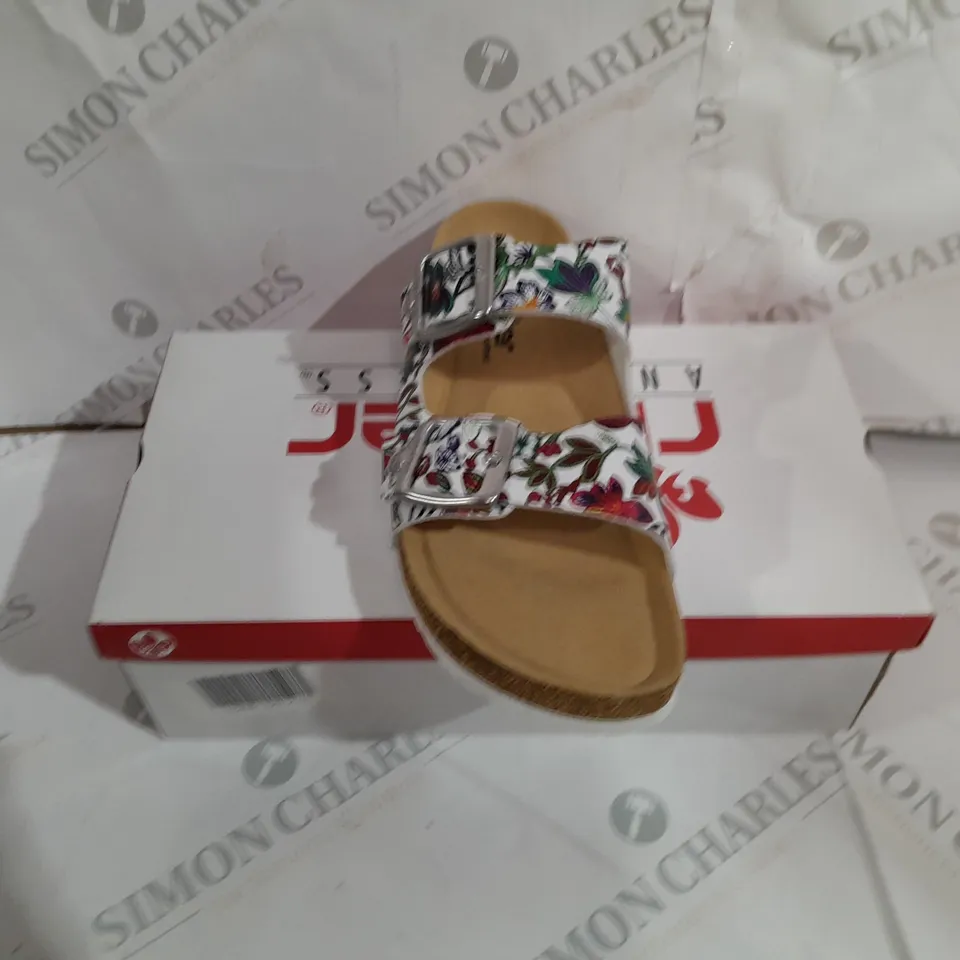 BOXED RIEKER FLORAL LEATHER SANDALS SIZE 7