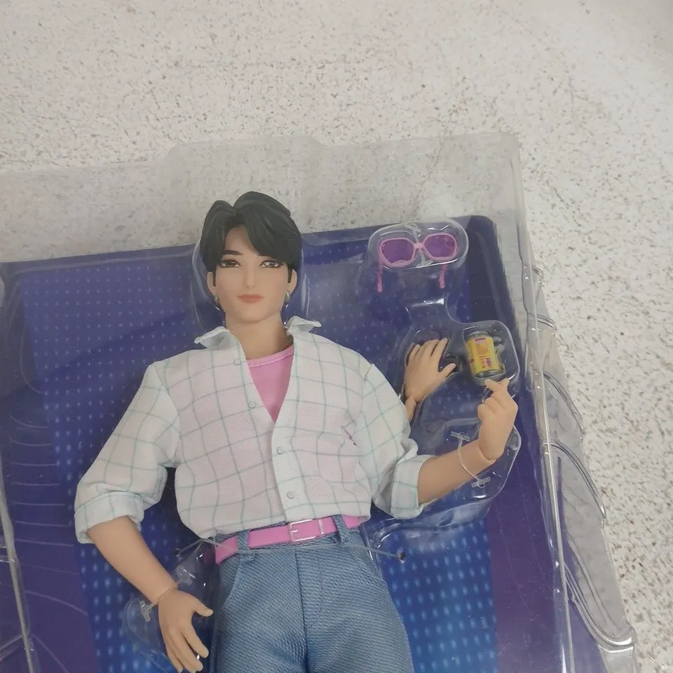 KPOP DEMON HUNTERS ACTION FIGURE – SAJA BOYS - JINU (SODA POP)