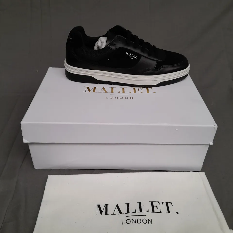 BOXED PAIR OF MALLET LONDON BLACK MALLET BENNET SIZE 8 