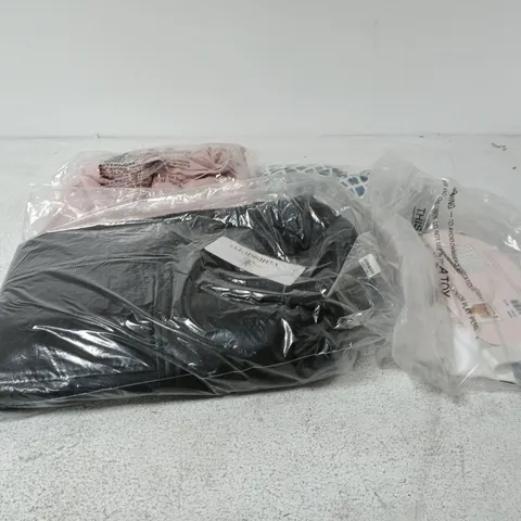 BOX OF APPROXIMATELY 25 ASSORTED CLOTHING ITEMS TO INCLUDE MARLON BRA, VALISSIERE ETC