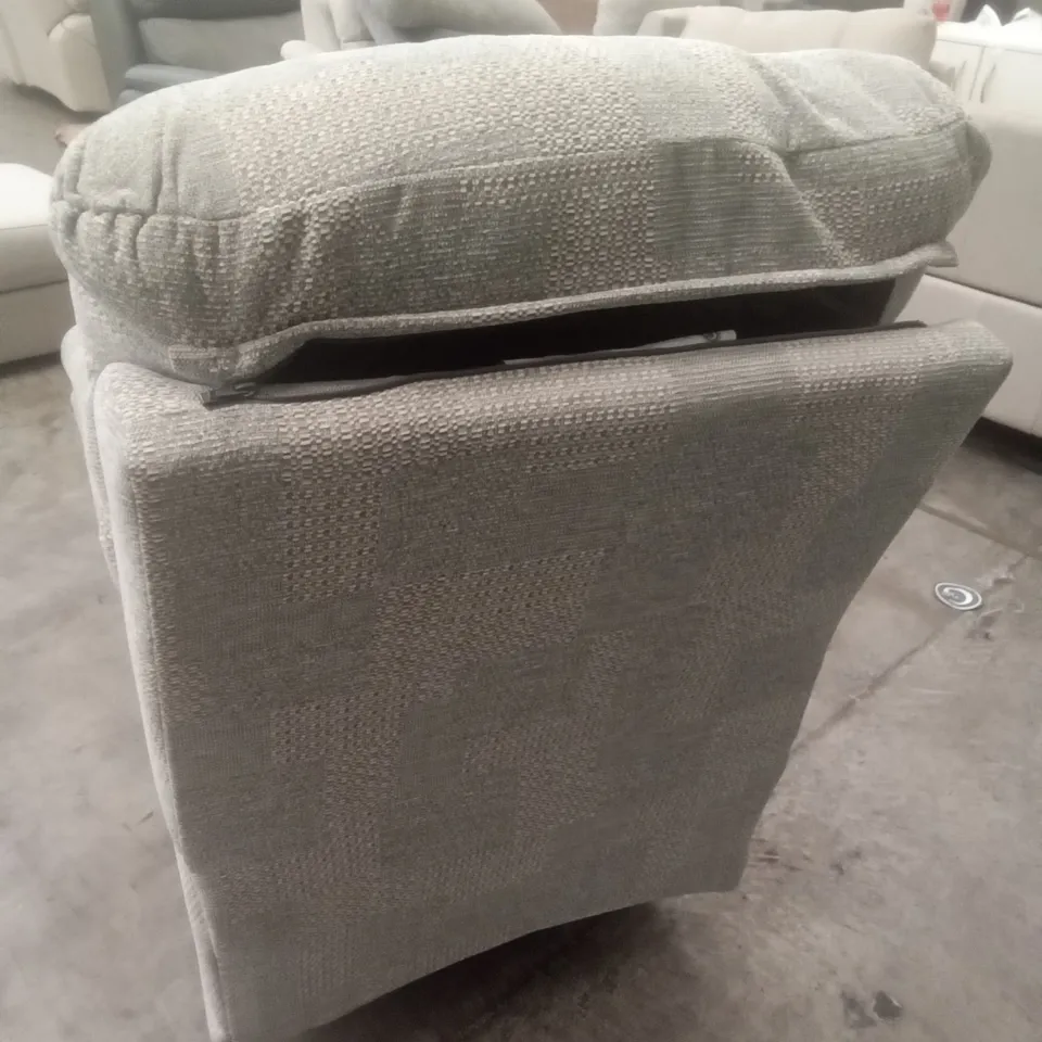 DESIGNER G PLAN MADE MALVERN D ELECTRIC RECLINER RHF PIECE SOFA - FARO SKY FABRIC 