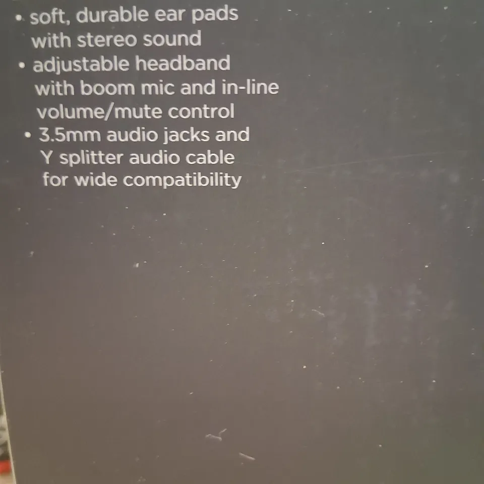 FOUR BRAND NEW TECH GAMING HEADSETS