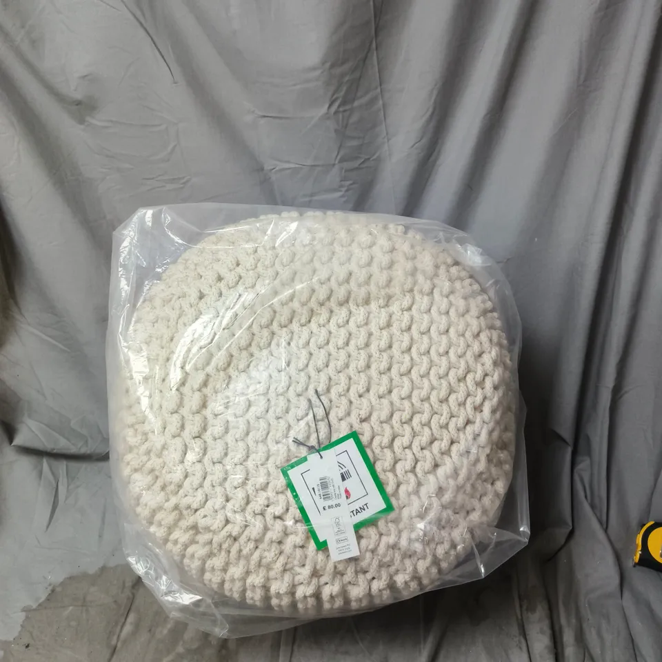 JOHN LEWIS CHUNKY KNIT CUSHION SEAT WHITE 50 X 33 CM – MADE IN INDIA