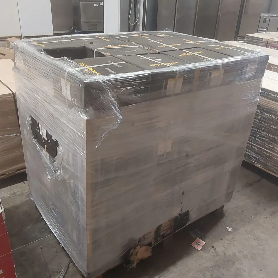 PALLET CONTAINING APPROXIMATELY 72x PACKS OF WOOD DECK ENGINEERED WOOD HARDCOURT SQ'S - 0.784M² PP
