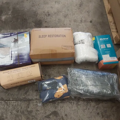 PALLET CONTAINING A VERY LARGE QUANTITY OF ASSORTED PILLOWS AND RELATED BEDDING/COMFORT PRODUCTS ECT