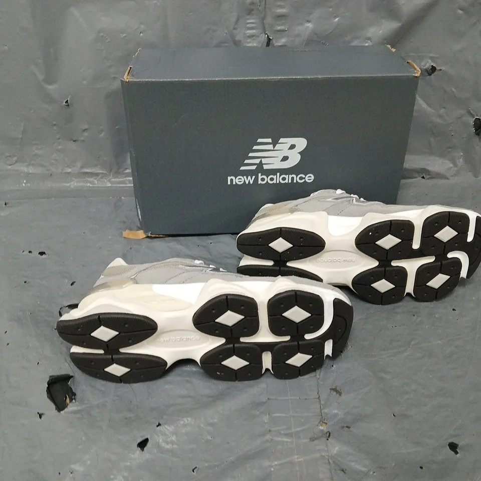 BOXED PAIR OF NEW BALANCE 9060 BEIGE/GREY UK 5.5