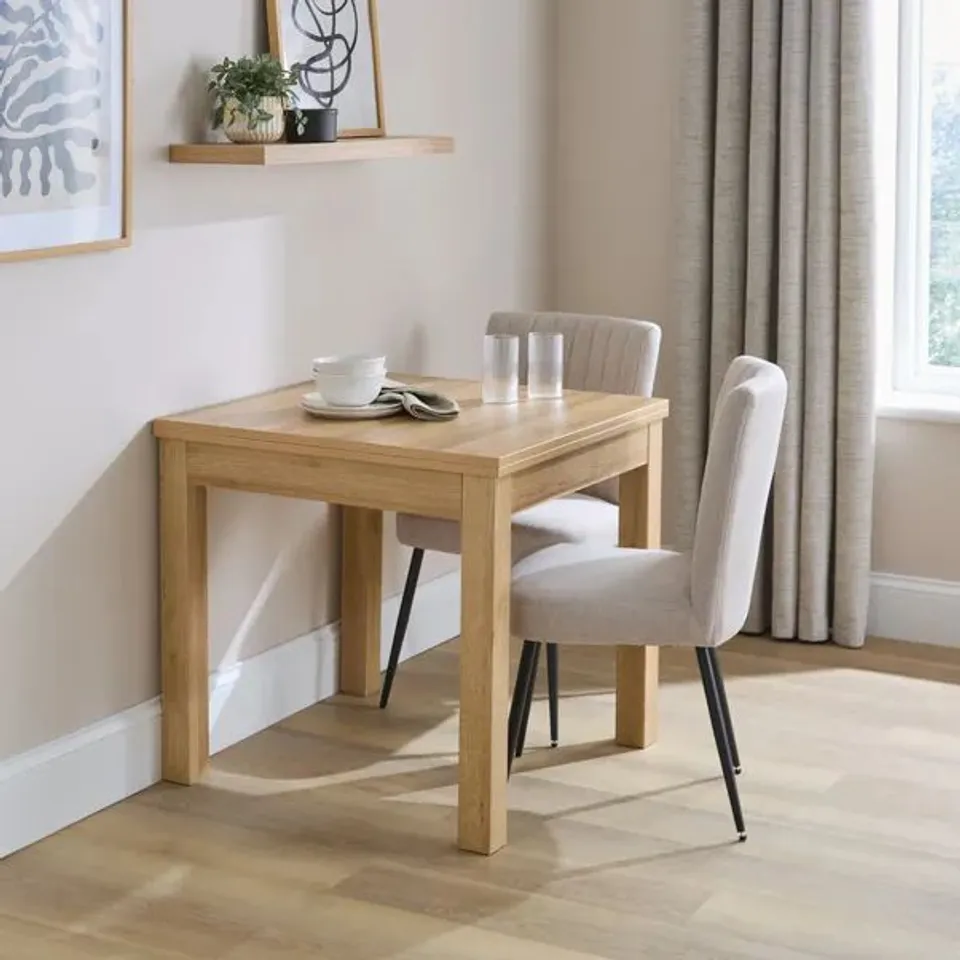 BOXED FULTON 4-6 SEATER RECTANGULAR FLIP TOP DINING TABLE - RUSTIC OAK EFFECT (1 BOX)