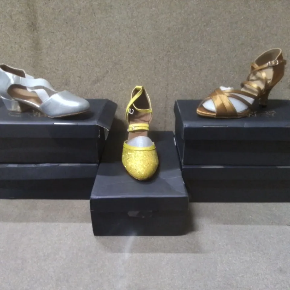 5 X BOXED MIXED ASSORTMENT OF WOMEN'S DANCEAND SWAY SHOES - COLOURS AND SIZES MAY VARY