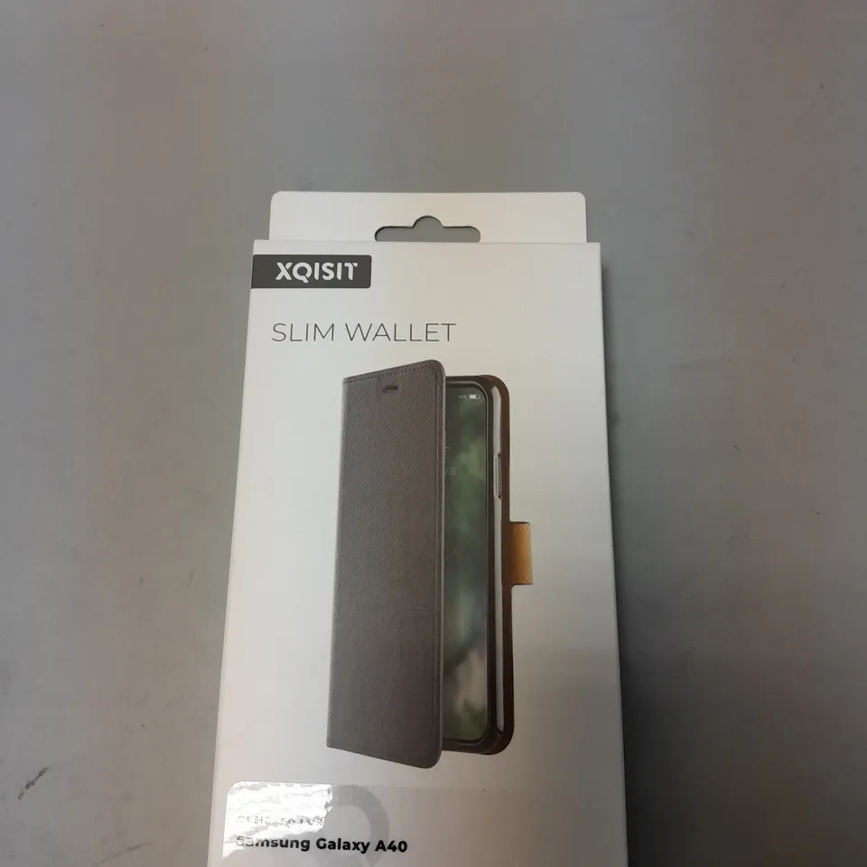 BOX OF APPROXIMATELY 50 BRAND NEW ASSORTED SAMSUNG GALAXY A40 SLIM WALLET CASE