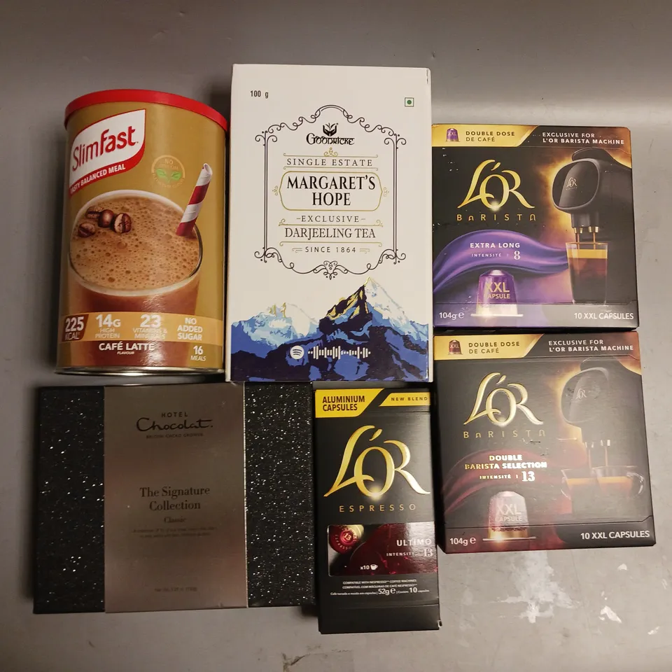 LOT OF APPROX 8 ASSORTED FOOD & DRING ITEMS TO INCLUDE - SLIMFAST MEAL REPLACEMENT IN CAFFE LATTER - SINGLE ESTATE DARJEELING TEA - HOTEL CHOCOLAT SIGNATURE COLLECTION