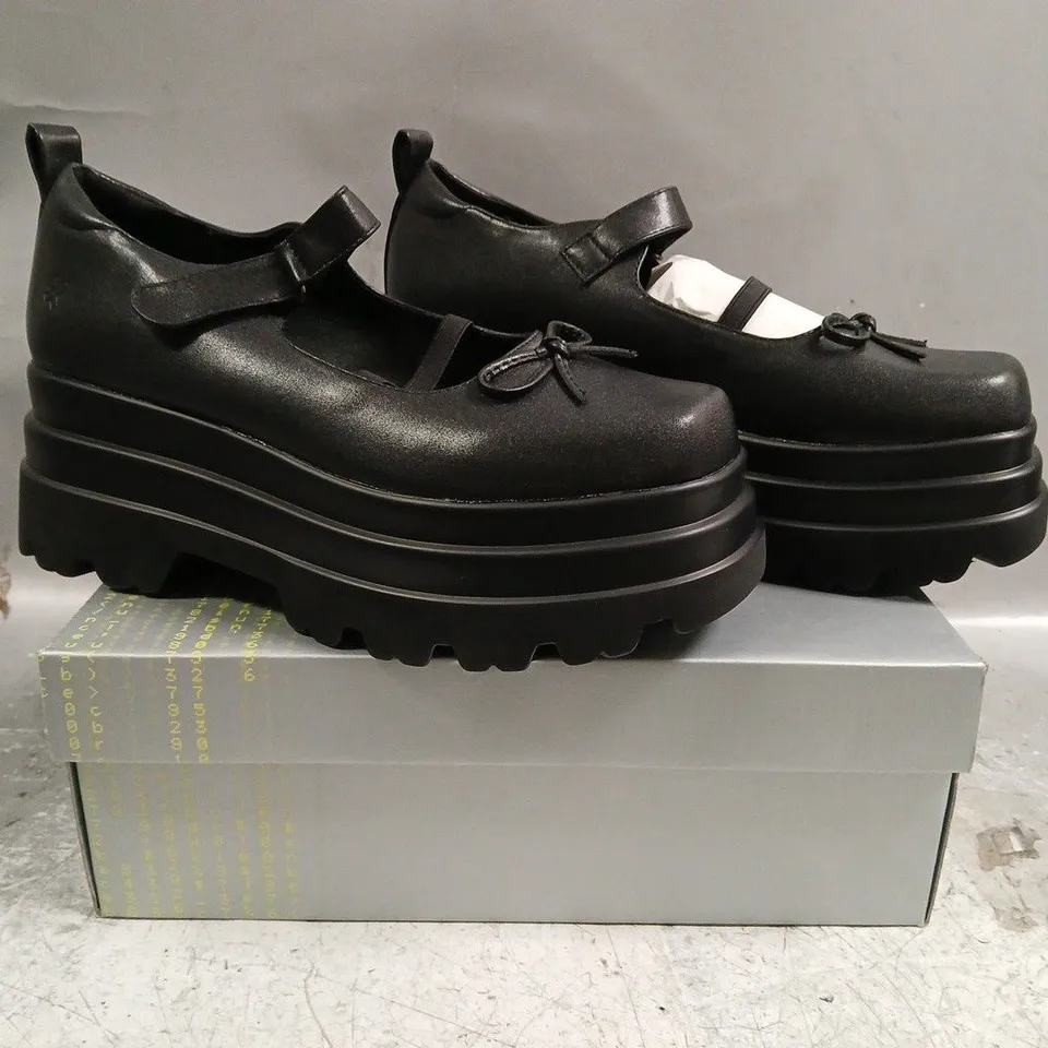 BOXED PAIR OF KOI OBSIDIAN DOLL TRIDENT MARY JANES IN BLACK SIZE UK 10