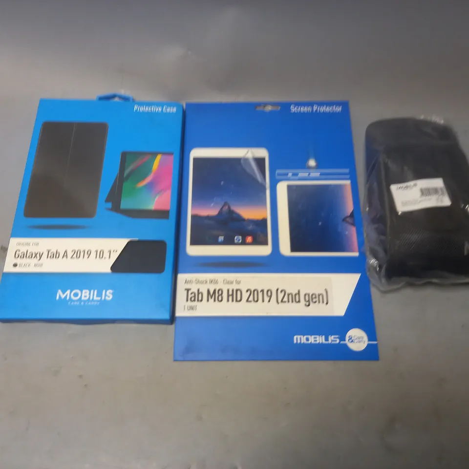 APPROXIMATELY 25 ASSORTED PHONE & TABLET ACCESSORIES TO INCLUDE MOBILIS HOLSTER CASE, MOBILIS TAB M8 HD 2019 (2ND GEN) SCREEN PROTECTOR, MOBILIS GALAXY TAB A 2019 10.1" PROTECTIVE CASE, ETC