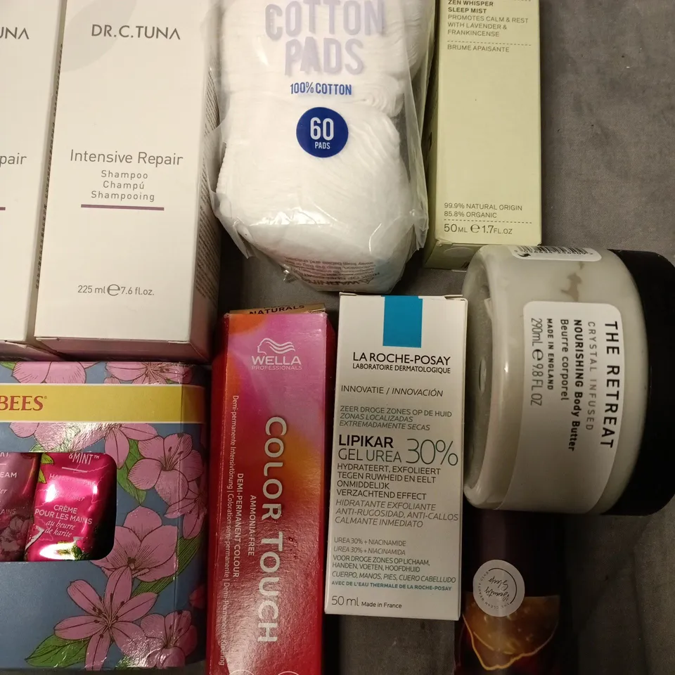LOT OF 13 ASSORTED HEALTH AND BEAUTY ITEMS TO INCLUDE SENSORY SLEEP MASKS, DR C.TUNA REPAIR SHAMPOO AND EVERY CLOUD SOAP SET