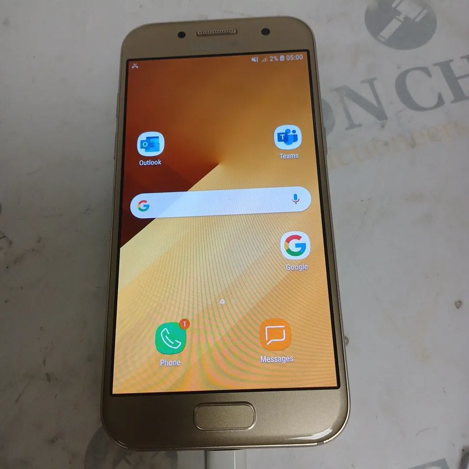 SAMSUNG GALAXY A3 MOBILE PHONE