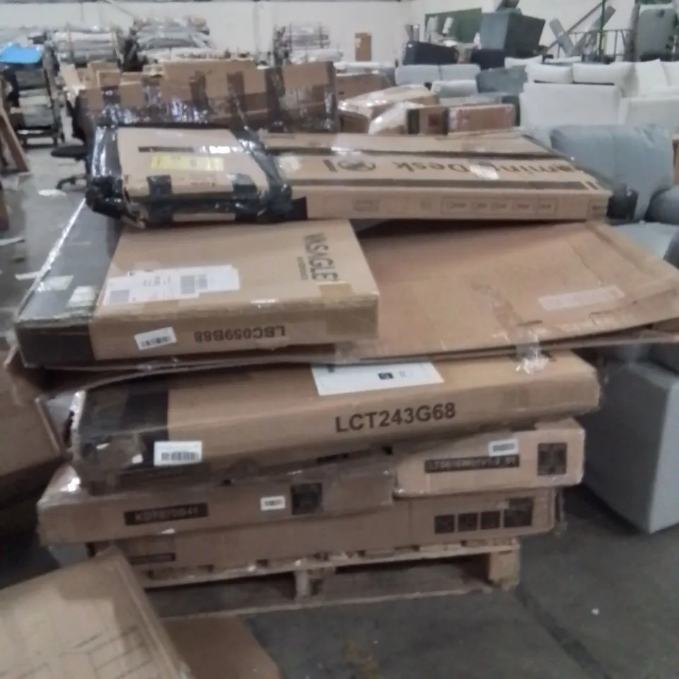 PALLET OF ASSORTED HOUSEHOLD GOODS AND PRODUCTS TO INCLUDE;GAMING CHAIR,BAR STOOLS,COFFEE TABLE,GAMING DESK