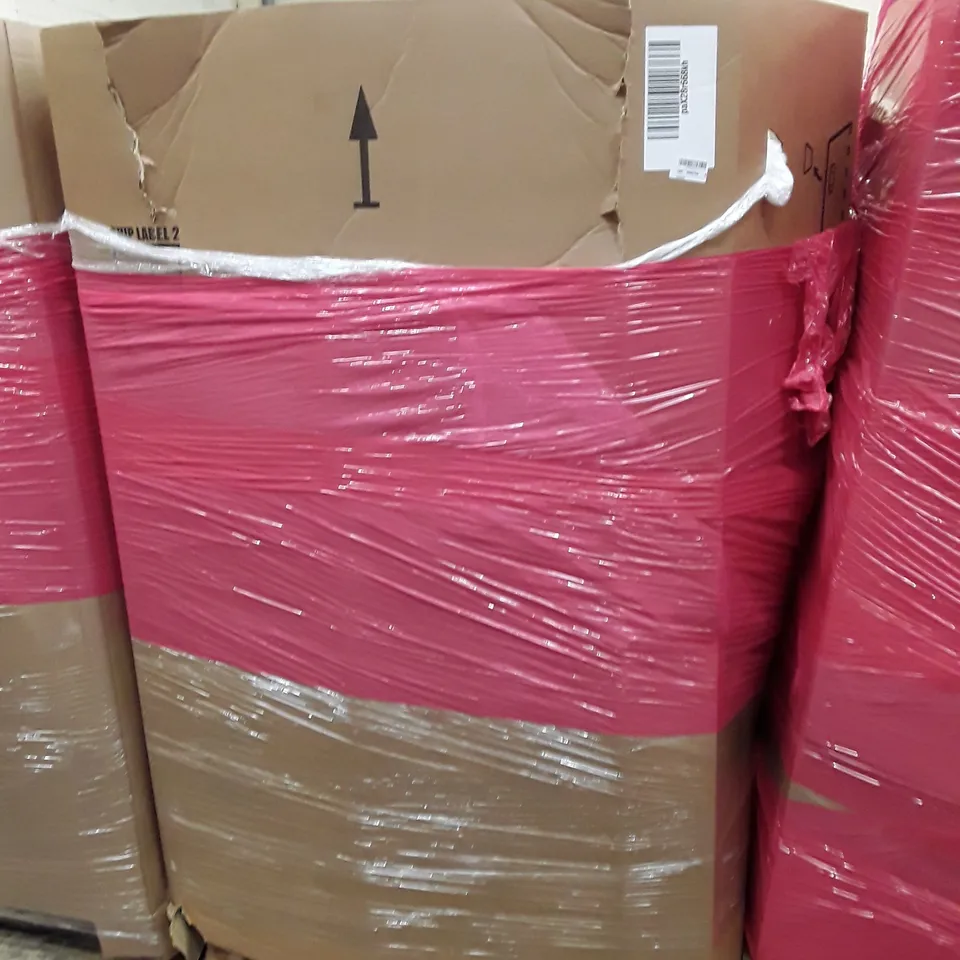 PALLET OF ASSORTED PRODUCTS INCLUDING ACCSTORE FABRIC WARDROBE, LED BATTEN LIGHT, RETRACTABLE SAFETY GATE, TOILET SEAT, FLOOR MAT