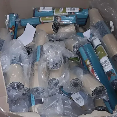 UNPROCESSED PALLET OF ASSORTED ITEMS TO INCLUDE KIDS RUGS AND YOGA MATS