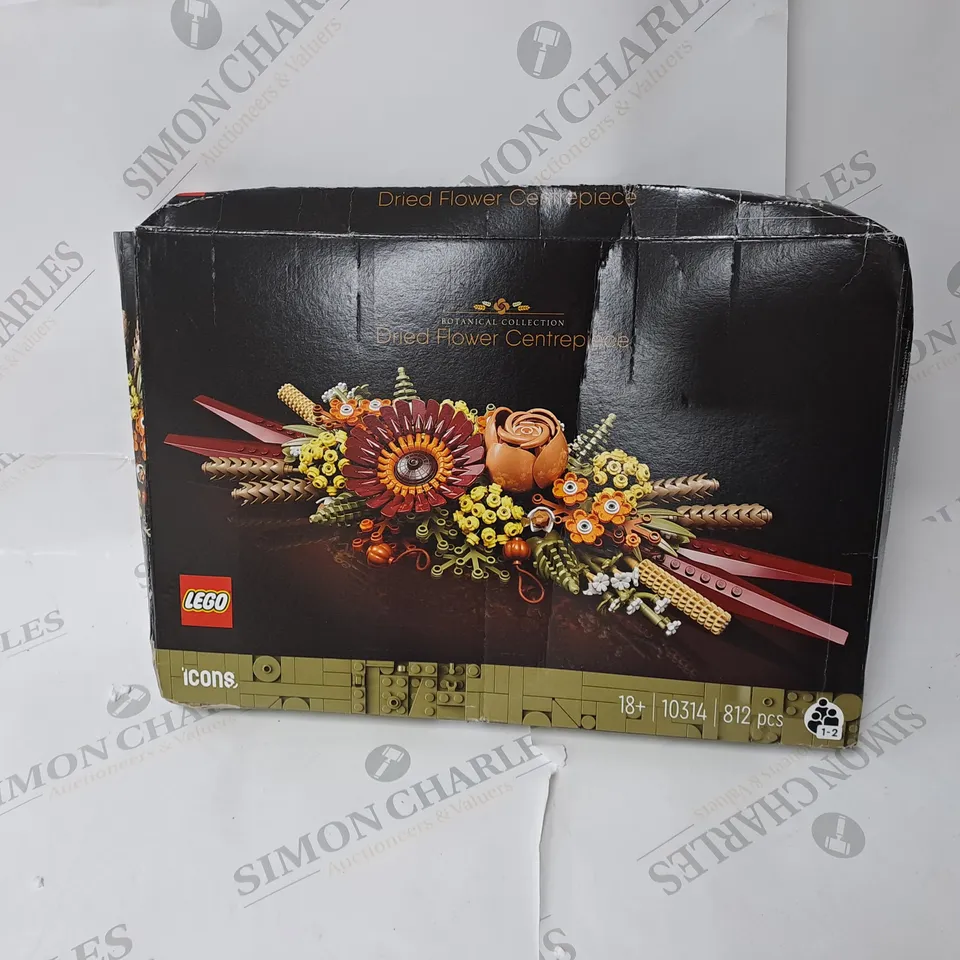 BOXED LEGO DRIED FLOWER CENTERPIECE (10314) RRP £44.99