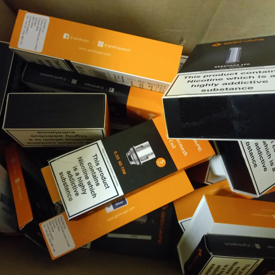 APPROXIMATELY 20 ASSORTED BOXED GEEKVAPE PRODUCTS TO INCLUDE WENAX H1, ONE, 1FC ETC.
