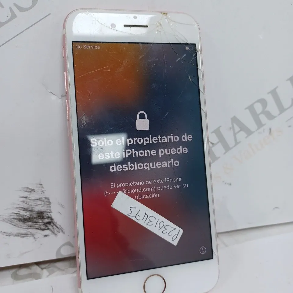 BOXED APPLE IPHONE 7 IN ROSE GOLD